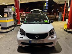 Weiß Gebraucht 2018 Smart ForFour Electric Drive Kleinwagen | 8.000 € (Fairer Preis)