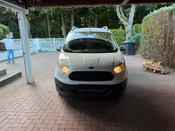 Weiß Gebraucht 2017 Ford Transit Van / Kleinbus | 6.350 € (Superpreis)