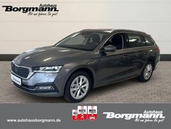 Grau Gebraucht 2024 Skoda Octavia Style Kombi | 34.450 € (Fairer Preis)