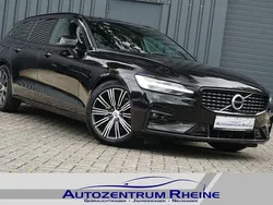 Schwarz Gebraucht 2020 Volvo V60 R-Design Kombi | 28.888 € (Fairer Preis)
