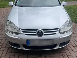 Grau Gebraucht 2006 VW Golf V Goal Limousine | 2.000 € (Fairer Preis)