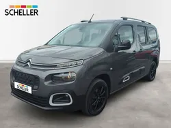 Grau Gebraucht 2023 Citroën Berlingo Feel Van / Kleinbus | 23.300 € (Fairer Preis)