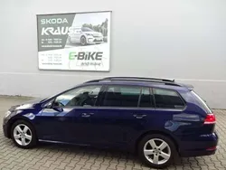 Atlantik blue metallic Gebraucht 2019 VW Golf VII Comfortline Kombi | 14.550 € (Etwas zu teuer)