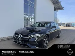 Obsidianschwarz Gebraucht 2022 Mercedes C200 Avantgarde Kombi | 31.940 € (Superpreis)