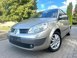 Beige Gebraucht 2006 Renault Scénic II Exception Van / Kleinbus | 2.490 € (Fairer Preis)