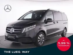 Schwarz obsidianschwarz metall Gebraucht 2024 Mercedes V300 Van / Kleinbus | 73.885 € (Fairer Preis)