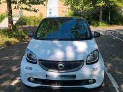 Weiß Gebraucht 2019 Smart ForFour Limousine | 13.555 € (Fairer Preis)