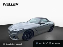 Grau Gebraucht 2024 BMW Z4 M Sport Cabrio | 54.400 € (Fairer Preis)