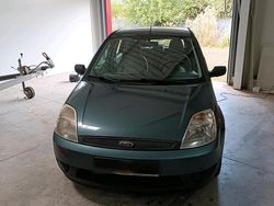 Grün Gebraucht 2003 Ford Fiesta Kleinwagen | 1.000 € (Superpreis)