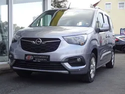 Grau Gebraucht 2018 Opel Combo Life Innovation Van / Kleinbus | 15.400 € (Fairer Preis)