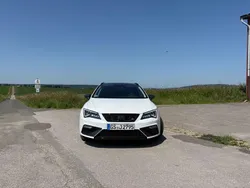 Weiß Gebraucht 2017 Seat Leon ST FR Kombi | 17.100 € (Fairer Preis)