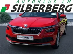 Rot (corridarot) Gebraucht 2021 Skoda Kamiq Clever SUV | 20.949 € (Fairer Preis)