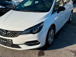 Weiß Gebraucht 2019 Opel Astra Business Kombi | 8.800 € (Fairer Preis)
