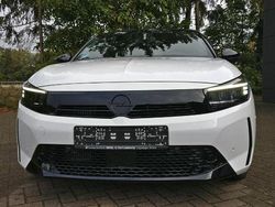 Weiß Gebraucht 2024 Opel Corsa Limousine | 19.221 € (Fairer Preis)