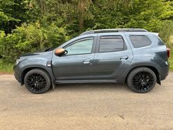 Grau Gebraucht 2023 Dacia Duster Extreme SUV | 19.600 € (Fairer Preis)
