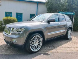 Grau Gebraucht 2012 Jeep Grand Cherokee Overland SUV | 14.444 € (Teuer)
