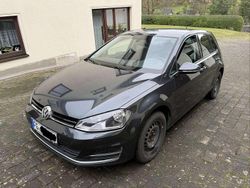 Schwarz Gebraucht 2016 VW Golf VII Allstar Limousine | 9.200 € (Guter Preis)