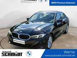 Schwarz uni Gebraucht 2023 BMW 318 Shadowline | 30.290 € (Superpreis)