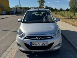 Silber Gebraucht 2011 Hyundai i10 Style Kleinwagen | 7.000 € (Teuer)