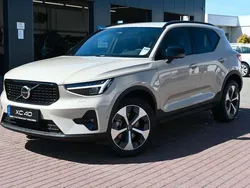 Beige Gebraucht 2024 Volvo XC40 Plus SUV | 42.900 € (Etwas zu teuer)