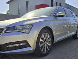 Silber Gebraucht 2022 Skoda Superb Ambition Kombi | 22.490 € (Superpreis)