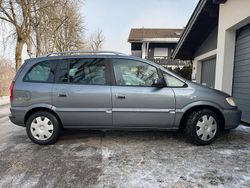Grau Gebraucht 2005 Opel Zafira Van / Kleinbus | 700 € (Superpreis)