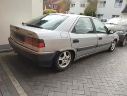 Silber Gebraucht 1994 Citroën Xantia Limousine | 480 €