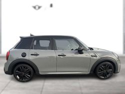 Metallic Gebraucht 2021 Mini John Cooper Works Kleinwagen | 25.110 € (Fairer Preis)