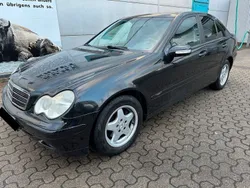 Schwarz Gebraucht 2002 Mercedes C180 Classic Limousine | 1.650 € (Guter Preis)