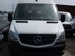 Arktikweiss Gebraucht 2018 Mercedes Sprinter Van | 14.990 €