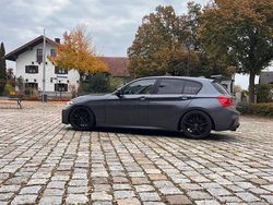 Grau Gebraucht 2018 BMW 118 M Sport Kleinwagen | 14.000 € (Guter Preis)