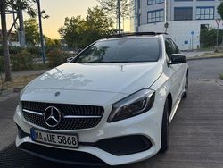 Weiß Gebraucht 2017 Mercedes A180 AMG line Limousine | 14.200 € (Fairer Preis)