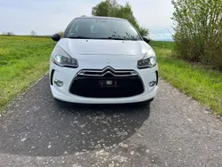 Weiß Gebraucht 2016 DS Automobiles DS3 Sport Chic Kleinwagen | 9.950 € (Fairer Preis)
