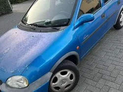 Blau Gebraucht 1997 Opel Corsa Swing Kleinwagen | 500 € (Guter Preis)