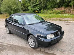 Blau Gebraucht 2001 VW Golf Cabriolet Cabrio | 2.150 € (Fairer Preis)