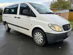 Weiß Gebraucht 2009 Mercedes Vito Van / Kleinbus | 4.900 €