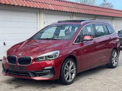 Rot Gebraucht 2020 BMW 220 Gran Tourer Sport Line Van / Kleinbus | 15.600 € (Superpreis)