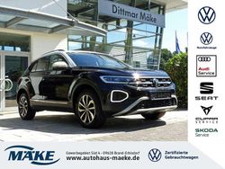 Deep black perleffekt (metallic) Gebraucht 2022 VW T-Roc Style SUV | 23.590 € (Fairer Preis)