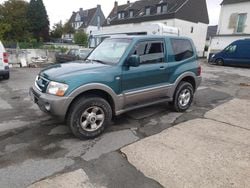 Grün Gebraucht 2025 Mitsubishi Pajero SUV | 4.650 €