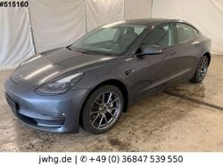 Grau Gebraucht 2022 Tesla Model 3 Limousine | 29.450 € (Fairer Preis)