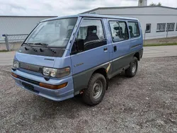 Bothnia blau met Gebraucht 1994 Mitsubishi L300 Van / Kleinbus | 3.100 €