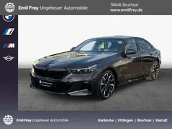Grau Neu 2024 BMW 540 M Sport Limousine | 81.990 € (Guter Preis)