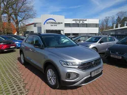 Schwarz Gebraucht 2024 VW T-Roc R-line SUV | 31.990 € (Fairer Preis)