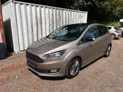 Grau Gebraucht 2018 Ford C-MAX Titanium Van / Kleinbus | 16.900 € (Fairer Preis)