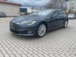 Grau Gebraucht 2018 Tesla Model S Kleinwagen | 24.600 € (Etwas zu teuer)