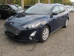 Blau Gebraucht 2020 Ford Focus Limousine | 8.990 € (Superpreis)