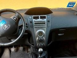 Schwarz Gebraucht 2011 Toyota Yaris Kombi | 4.000 € (Fairer Preis)