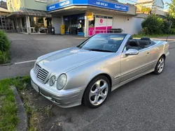 Silber Gebraucht 2003 Mercedes CLK200 Avantgarde Cabrio | 4.199 €