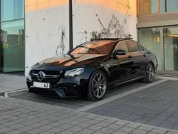 Schwarz Gebraucht 2018 Mercedes E63 AMG AMG Limousine | 69.900 € (Teuer)