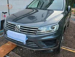 Grau Gebraucht 2016 VW Touareg SUV | 23.900 € (Guter Preis)